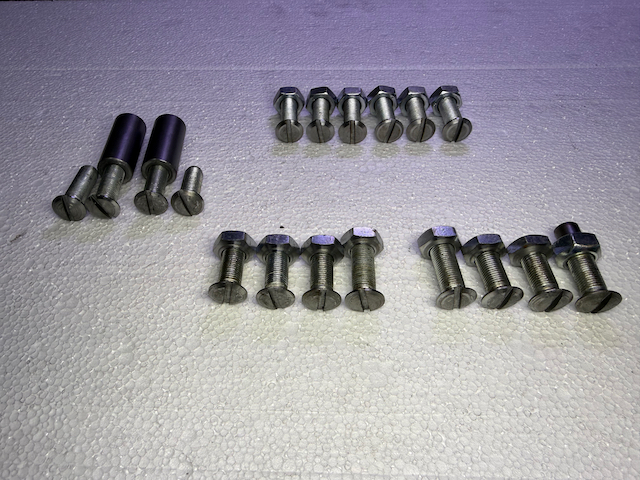 Rámové skrutky / Frame bolts with nuts-image