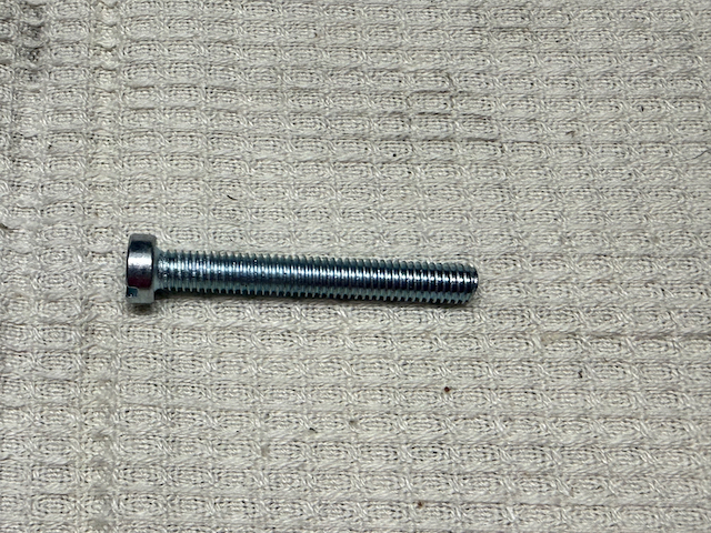 Skrutka M6 dlhšia krytu primáru / M6 screw longer primary cover-image